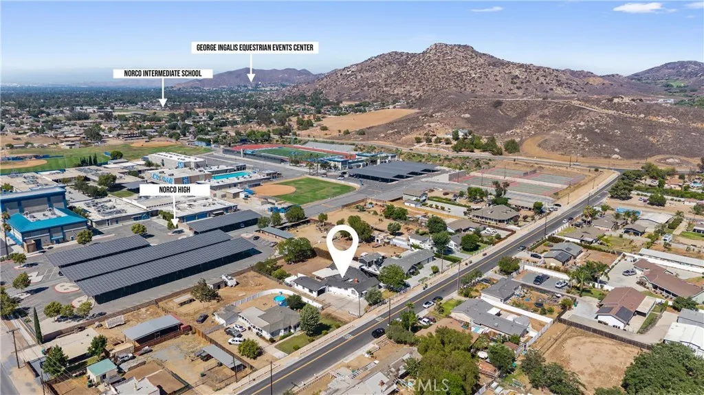 1049 2nd Street, Norco, California 92860 home-pic-63